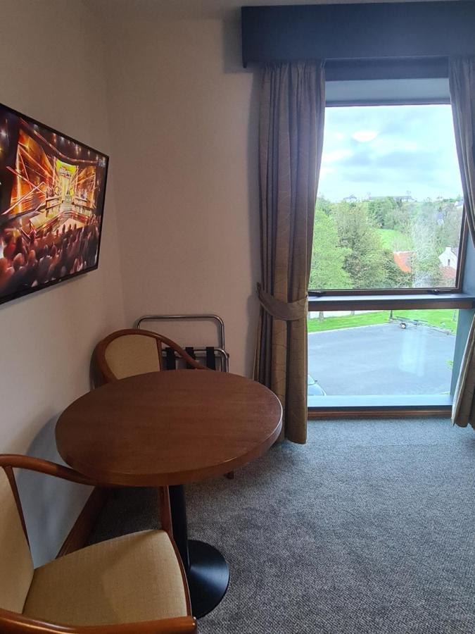 Leitrim Marina Hotel Carrick on Shannon Екстериор снимка