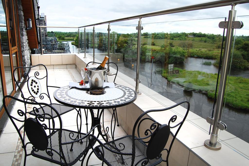 Leitrim Marina Hotel Carrick on Shannon Стая снимка