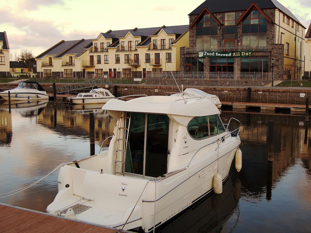 Leitrim Marina Hotel Carrick on Shannon Екстериор снимка